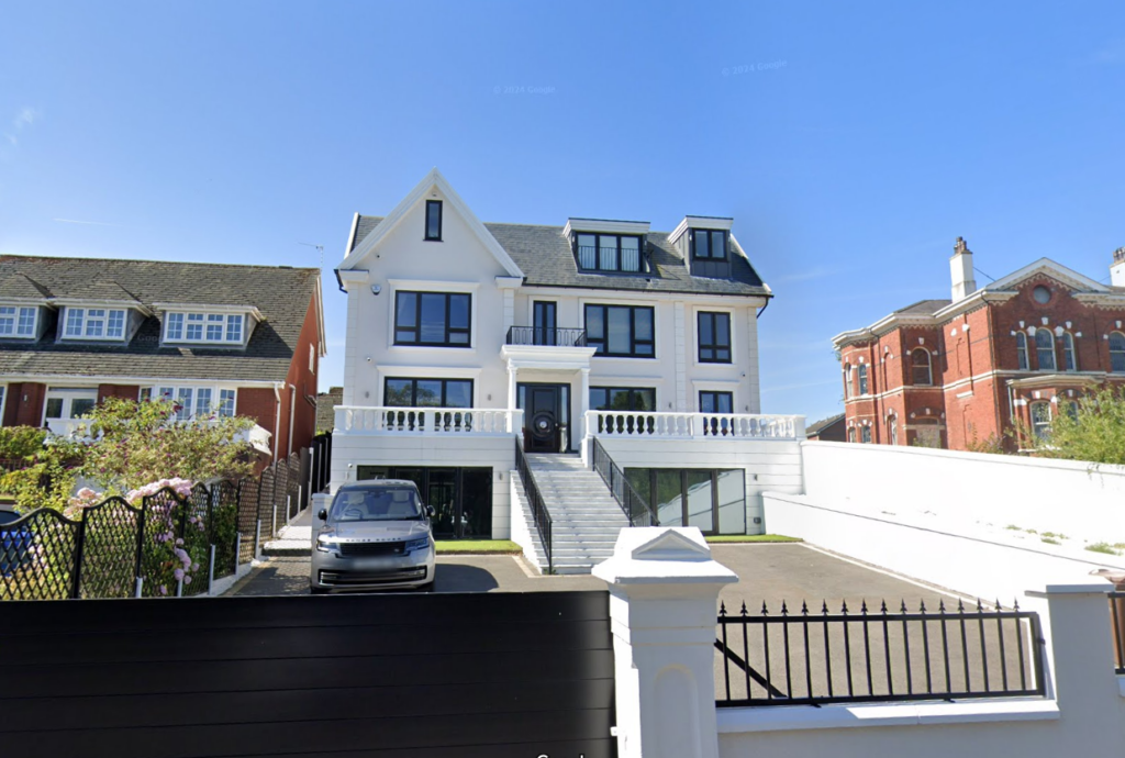 Stone-Coat Window Surrounds & Quoins